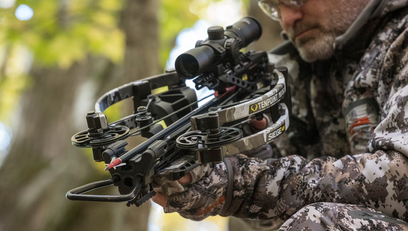 Crossbow accuracy 50 yards Canada, crossbow hunting tips, precise crossbow shooting, long range crossbow accuracy, crossbow broadhead tuning, crossbow optics for accuracy, crossbow practice Canada, crossbow maintenance accuracy, Crossbow Shop Canada, tighten crossbow groups